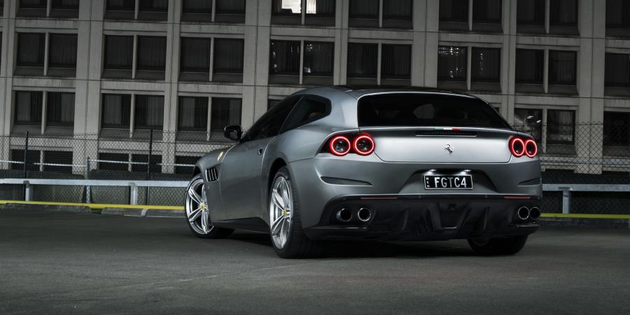  Ferrari GTC4Lusso 2016 года  (AU) (фото 31 из 32)